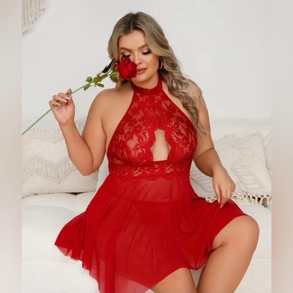Womens Plus Size 2pc Sexy Red Keyhole Halter Neckline Nightie & Panty Set - Picture 4 of 13